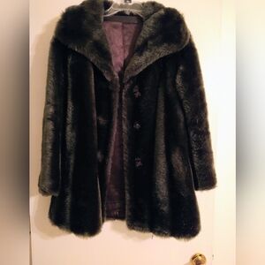 Fur Coat 🤎Vintage Made🤎timeless Style 🤎Size M